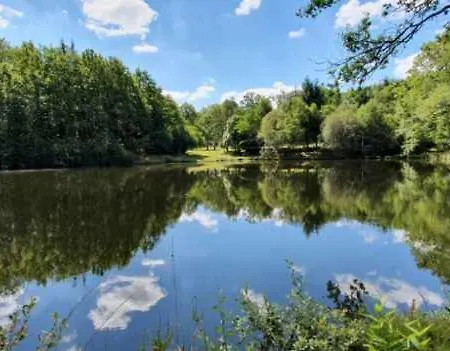 Domaine Du Grand Roc-gite 2- Le Roitelet